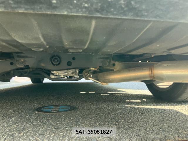 Nissan ELGRAND 2014-03 8877960-3