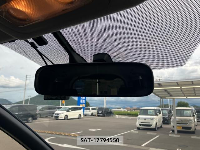 Toyota ESQUIRE 2015-01 8876038-18
