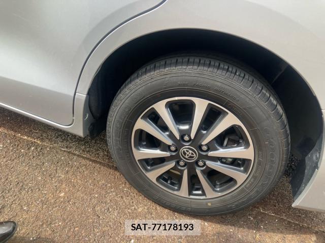 Toyota ESQUIRE 2021-02 8876350-4