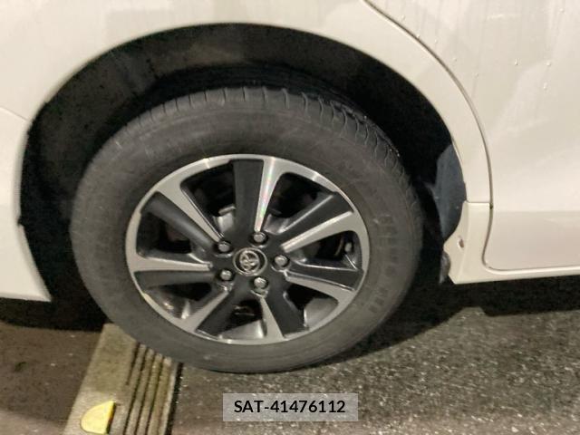 Toyota ESQUIRE 2015-04 8876523-4