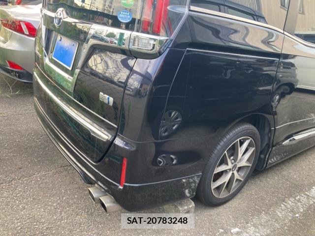 Toyota ESQUIRE 2017-12 8876770-1