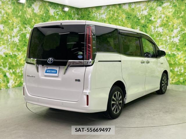 Toyota ESQUIRE 2019-10 8878251-2