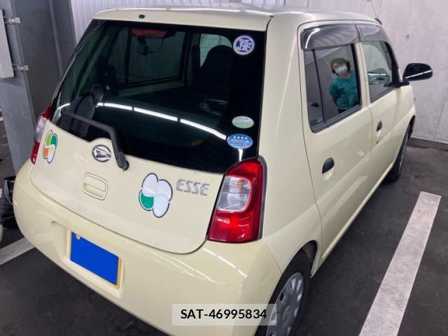 Daihatsu ESSE 2010-06 8876327-13