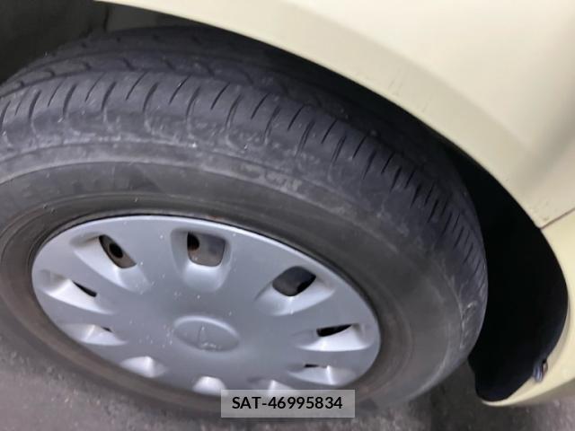 Daihatsu ESSE 2010-06 8876327-5