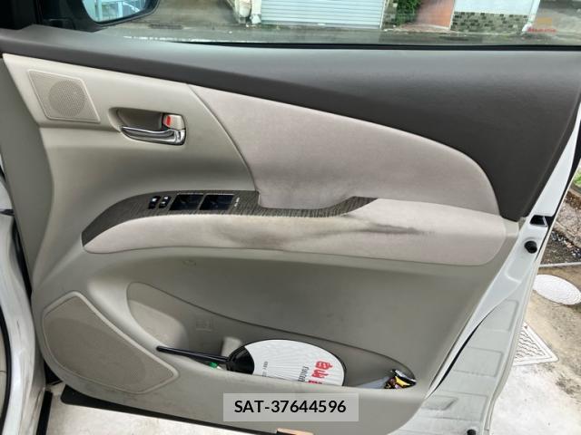 Toyota ESTIMA HYBRID 2010-11 8876420-10