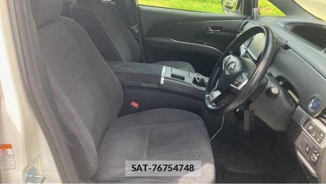 Toyota ESTIMA HYBRID 2016-07 8877139-5