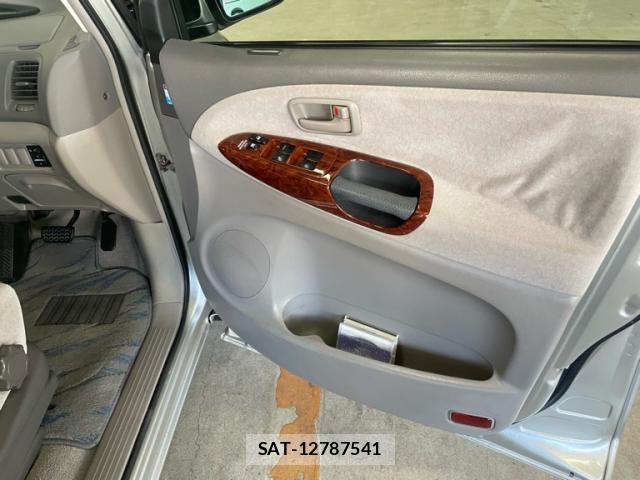 Toyota ESTIMA 2002-03 8876768-4