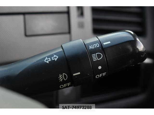 Toyota ESTIMA 2013-11 8877317-17