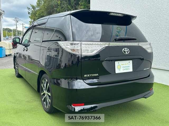 Toyota ESTIMA 2013-09 8877996-3