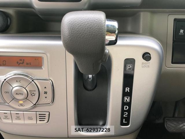 Suzuki EVERY WAGON 2023-06 8878086-16