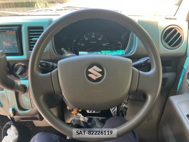 Suzuki EVERY 2006-11 8875983-11