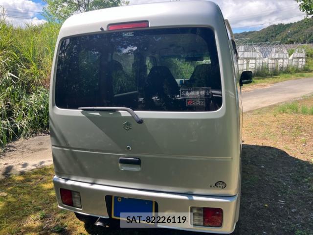 Suzuki EVERY 2006-11 8875983-13
