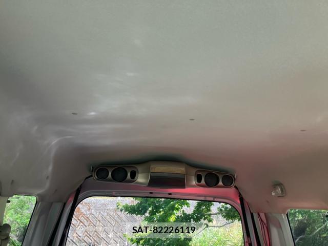 Suzuki EVERY 2006-11 8875983-16