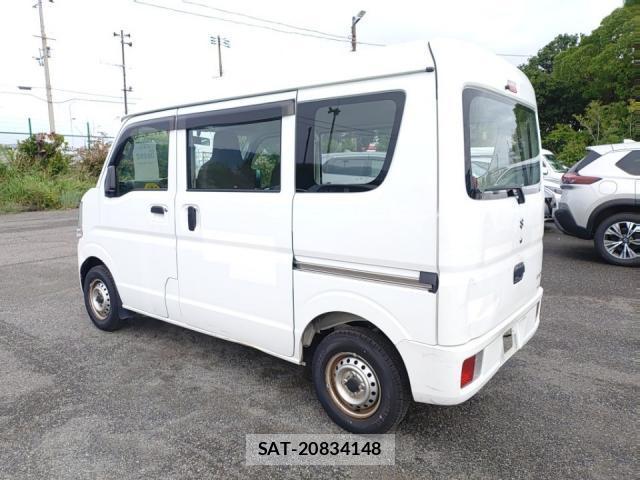 Suzuki EVERY 2020-09 8876122-4