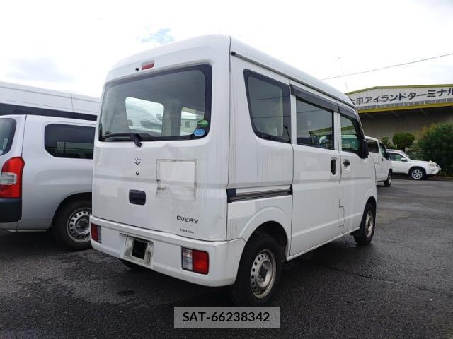 Suzuki EVERY 2020-09 8876124-2