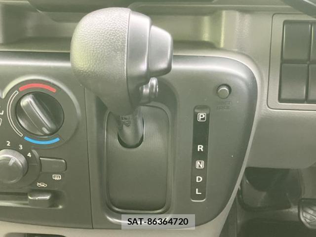 Suzuki EVERY 2026-03 8877337-10