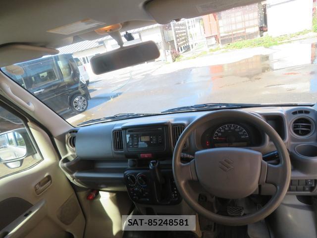 Suzuki EVERY 2017-05 8875869-10