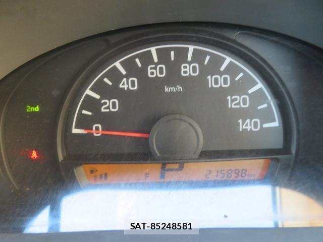 Suzuki EVERY 2017-05 8875869-13