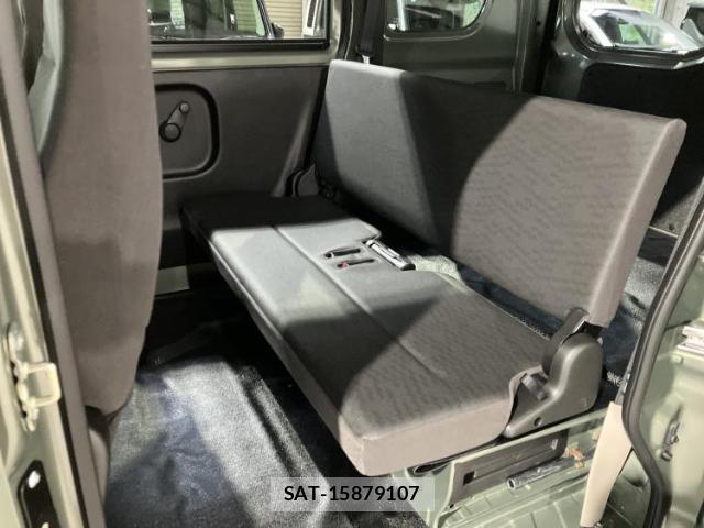 Suzuki EVERY 2026-06 8878062-6