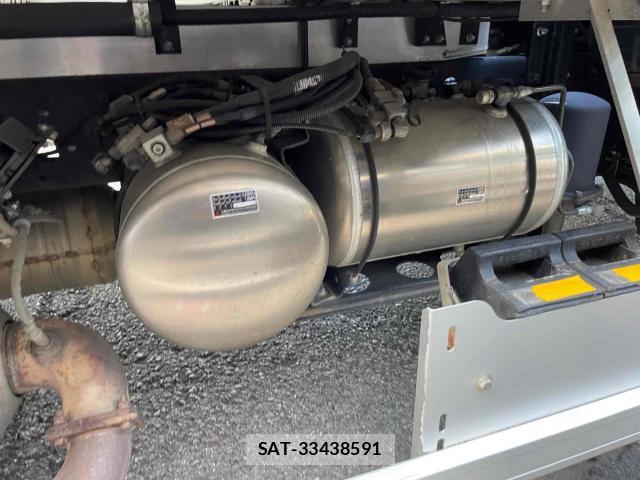 MITSUBISHI FUSO Fighter 2020-04 8876729-8