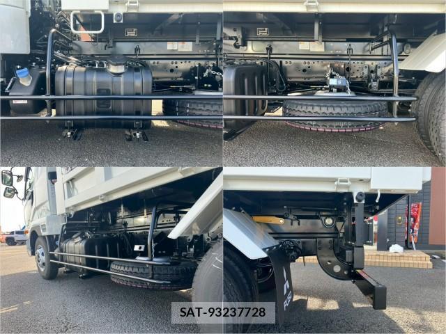 MITSUBISHI FUSO Fighter 2026-04 8876895-14