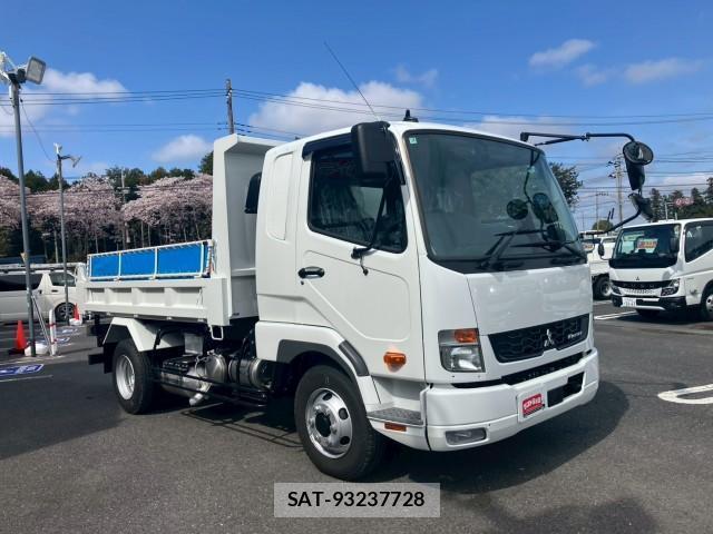 MITSUBISHI FUSO Fighter 2026-04 8876895-2