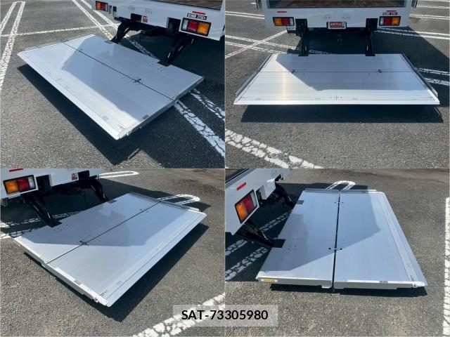 MITSUBISHI FUSO Fighter 2026-08 8876956-7