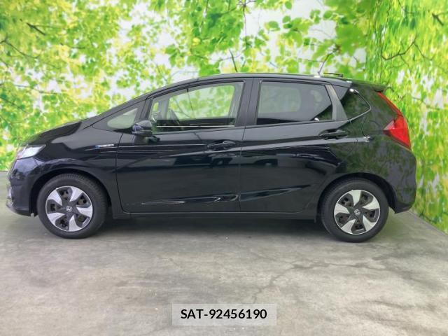 Honda FIT HYBRID 2019-04 8878342-1