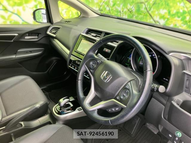 Honda FIT HYBRID 2019-04 8878342-4