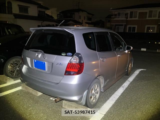 Honda FIT 2005-09 8876383-12