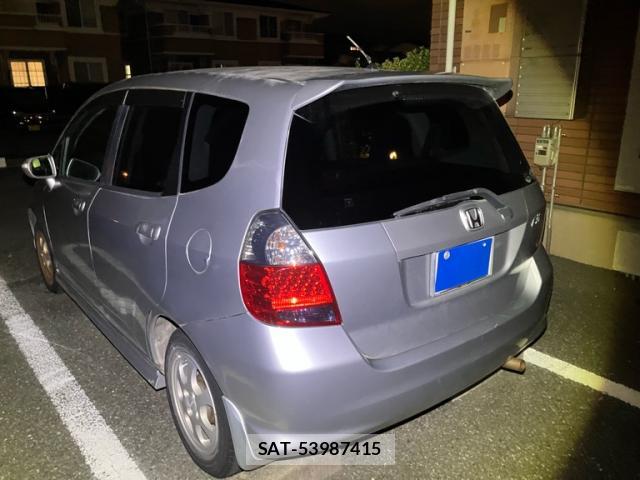 Honda FIT 2005-09 8876383-3