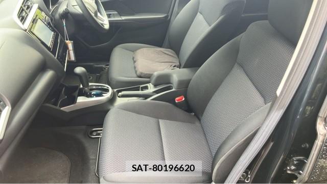 Honda FIT 2019-06 8877138-5