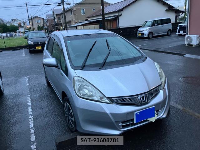 Honda FIT 2012-06 8877275-2