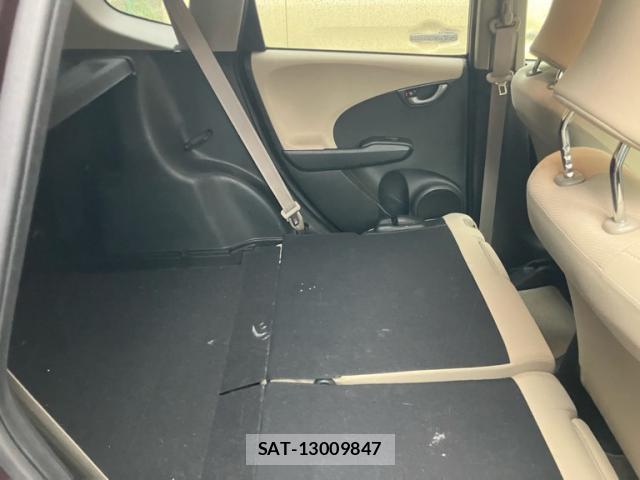 Honda FIT 2010-03 8877410-11
