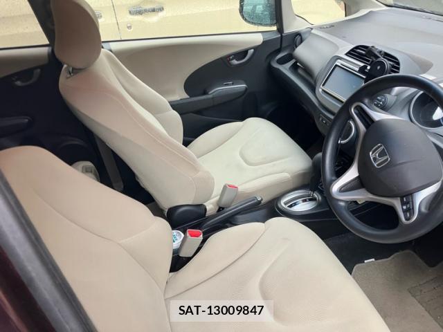 Honda FIT 2010-03 8877410-9