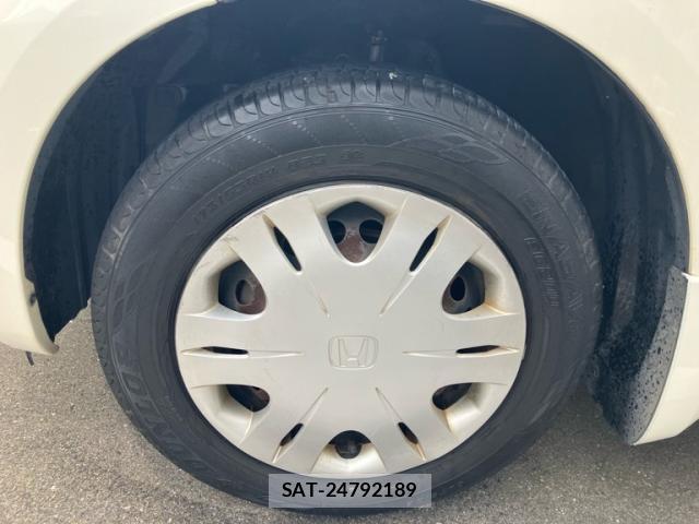 Honda FIT 2008-02 8877448-4