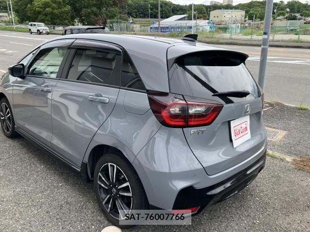 Honda FIT 2024-03 8877560-2
