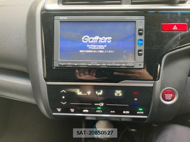 Honda FIT 2016-05 8877578-10