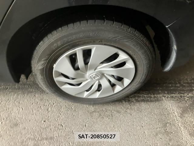 Honda FIT 2016-05 8877578-18