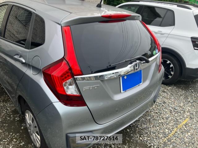 Honda FIT 2014-01 8877962-13
