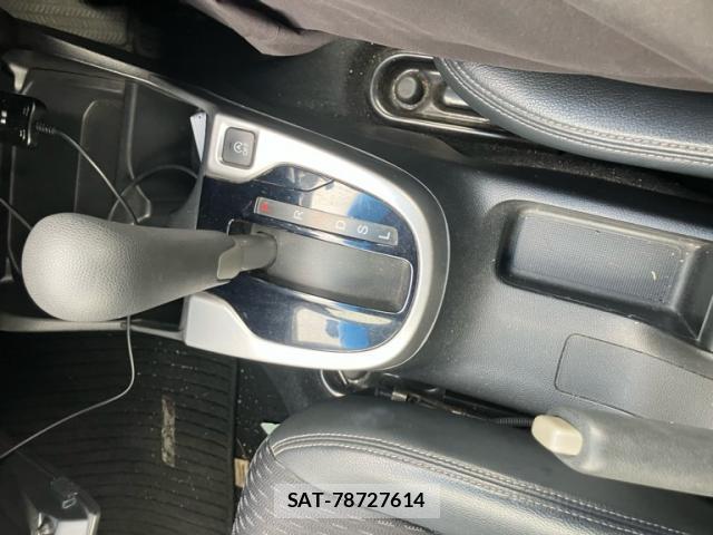 Honda FIT 2014-01 8877962-14