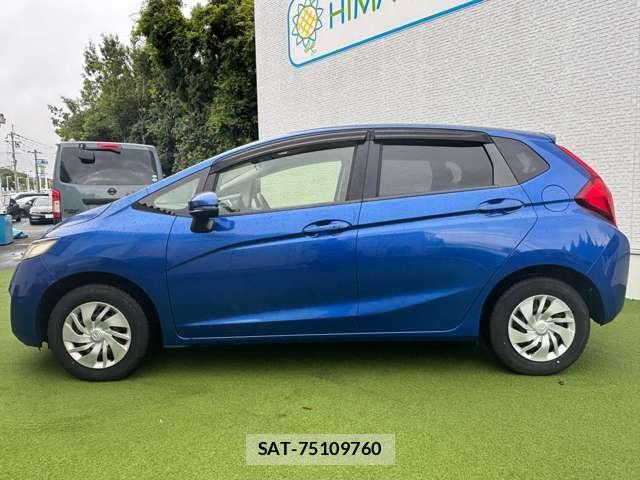 Honda FIT 2014-08 8877997-17