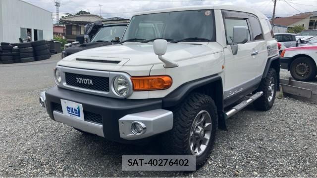 Toyota FJ CRUISER 2012-01 8877170-11