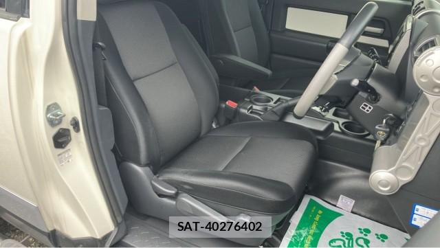 Toyota FJ CRUISER 2012-01 8877170-5