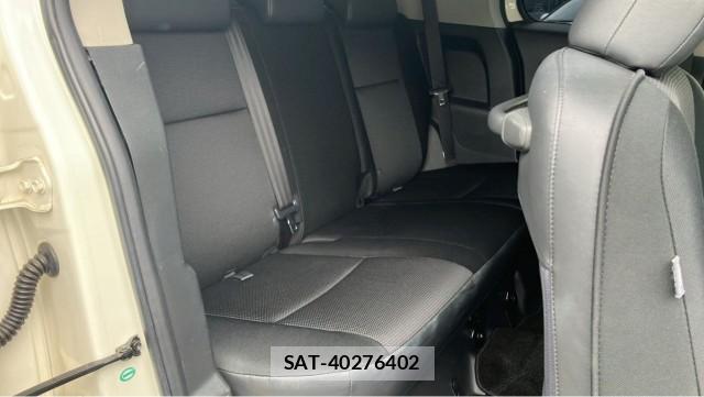 Toyota FJ CRUISER 2012-01 8877170-6