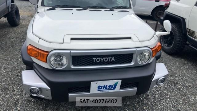 Toyota FJ CRUISER 2012-01 8877170-9