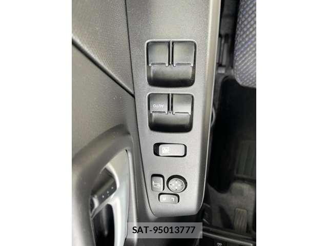 Mazda FLAIR 2019-09 8877645-6