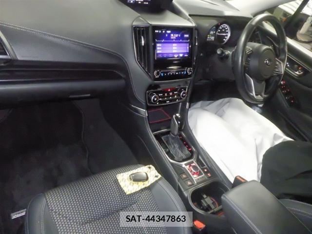 Subaru FORESTER 2023-04 8877795-2