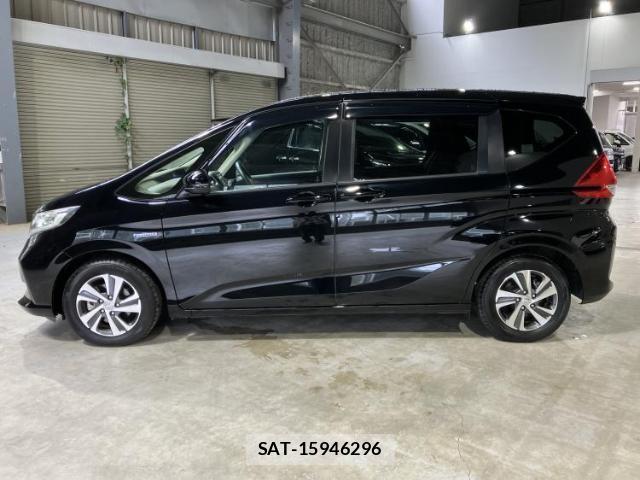 Honda FREED HYBRID 2019-10 8878065-1