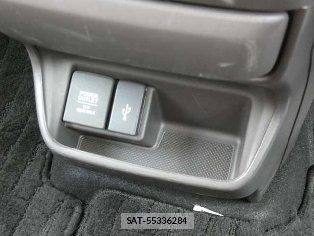 Honda FREED 2022-01 8876490-7